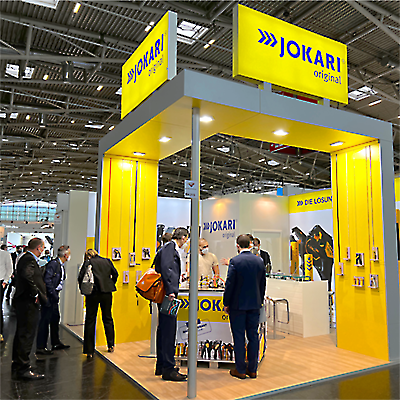 After more than 1.5 years of abstinence due to the corona pandemic, we are finally diving back into the trade fair in November with Productronica in Munich. The new JOKARI booth was used for the first time.
